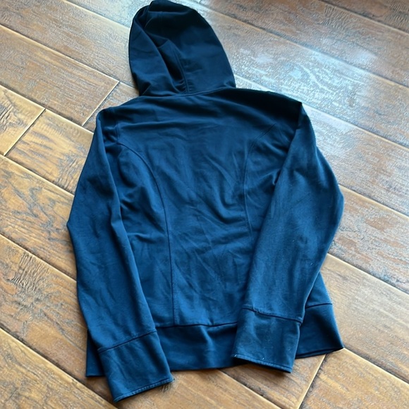Cabi Zip Hoodie - Size S. Style 767 - Picture 7 of 11